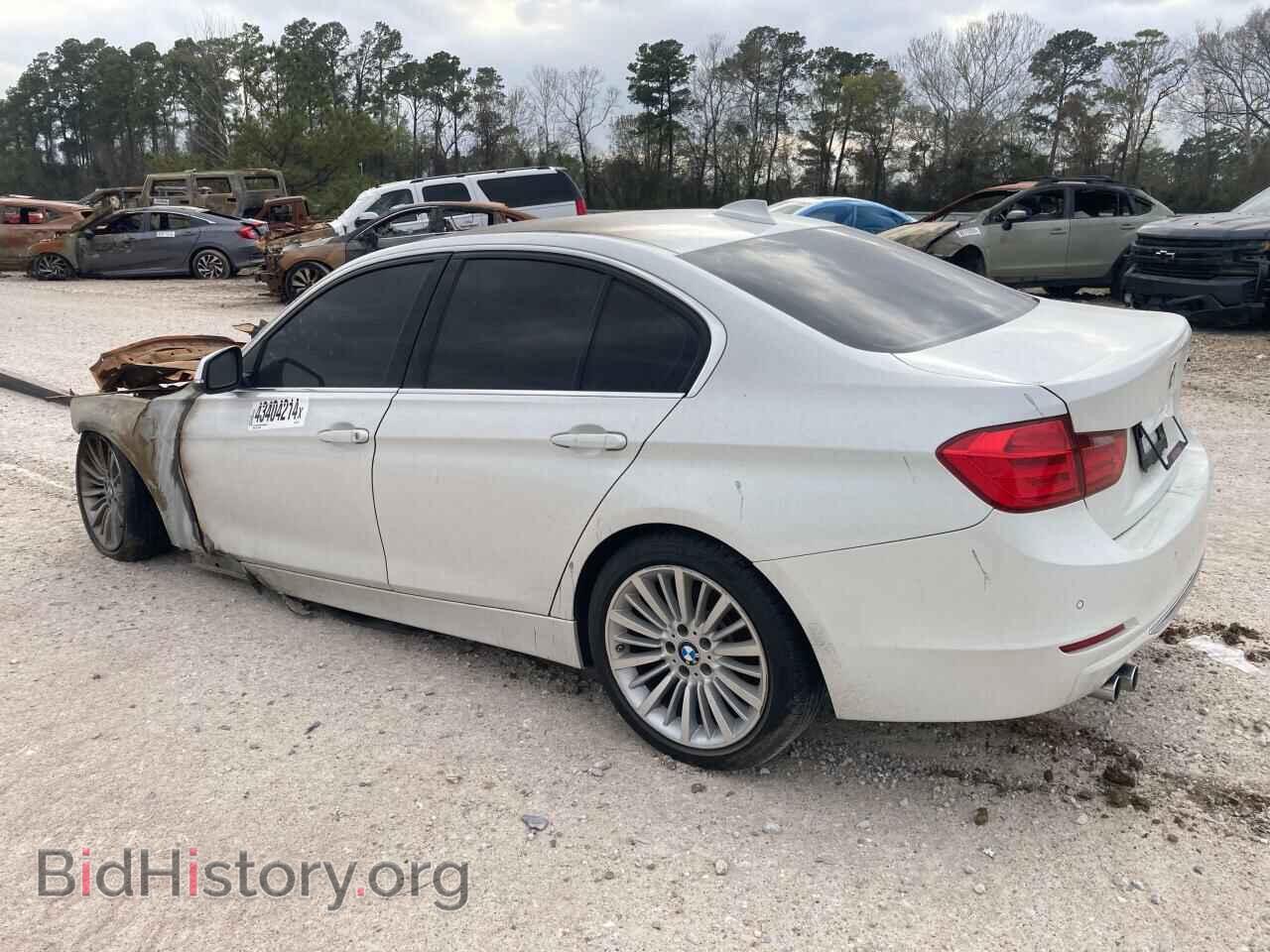 2015 BMW 3 SERIES - VIN: WBA3A5C52FF607129 - Фото 2