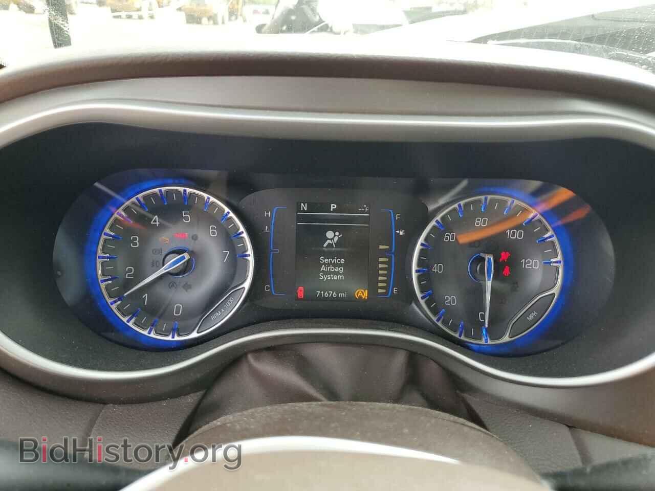 2019 CHRYSLER PACIFICA - VIN: 2C4RC1BG9KR588438 - Фото 9