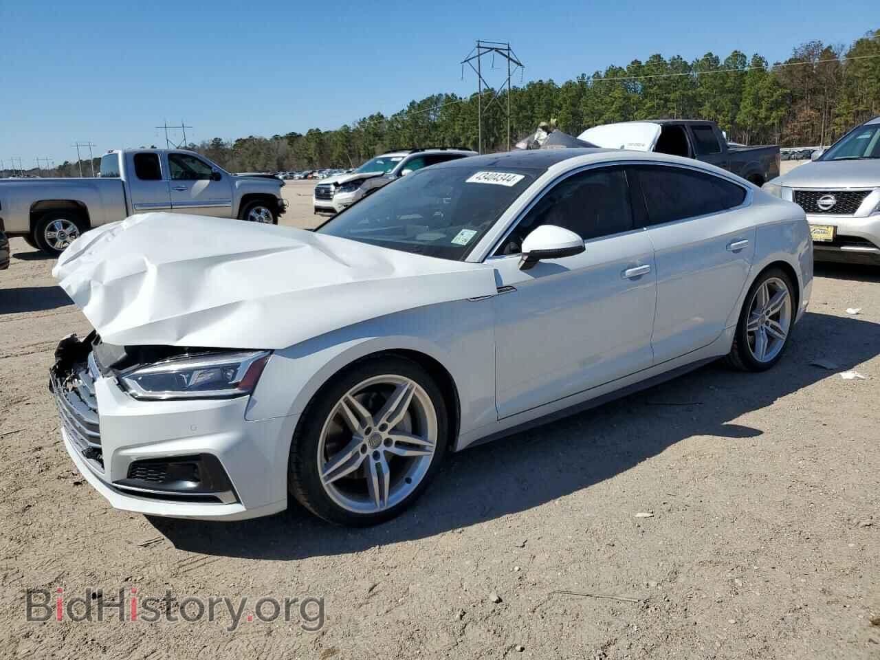 Фотография WAUFNCF58JA041775 - AUDI A5 2018