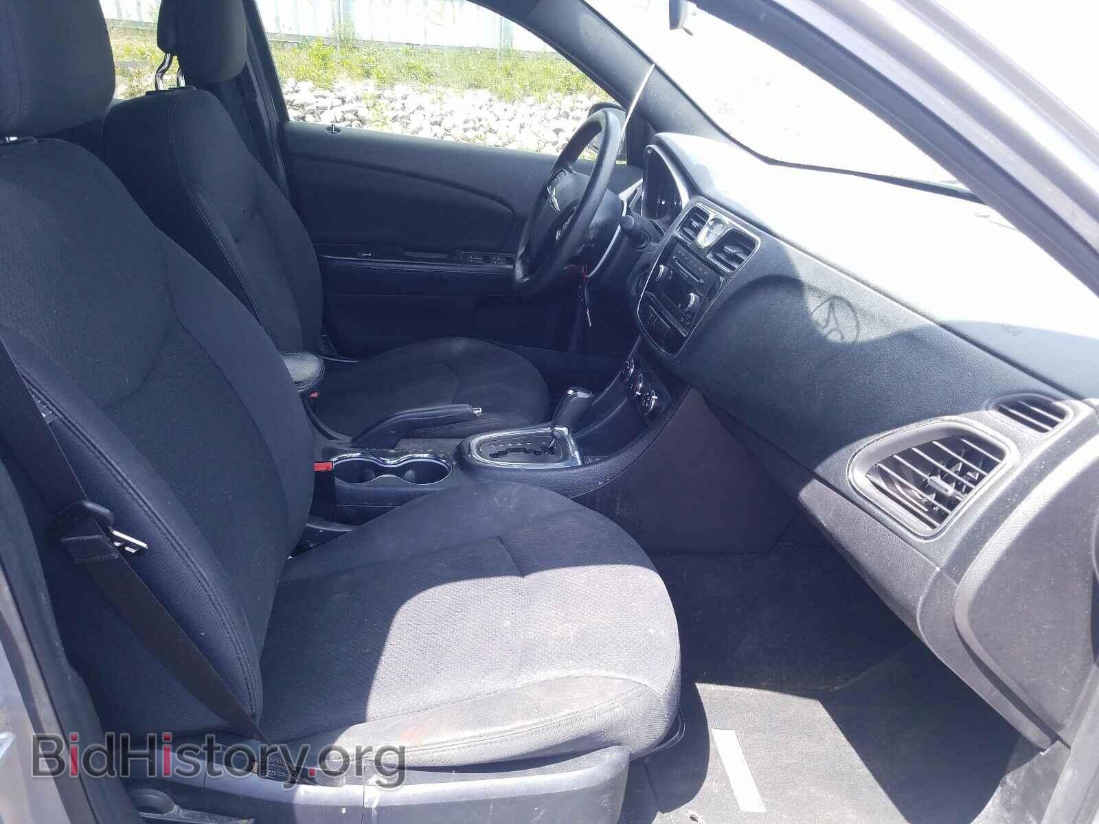 2013 CHRYSLER 200 - VIN: 1C3CCBAB9DN558555 - Фото 5