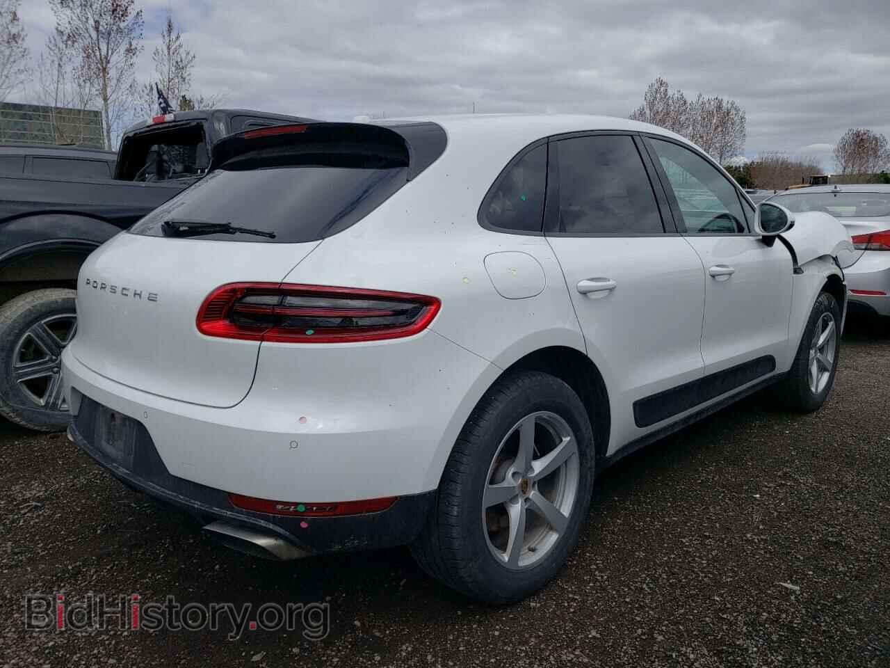2018 PORSCHE MACAN - VIN: WP1AA2A50JLB22377 - Photo 4