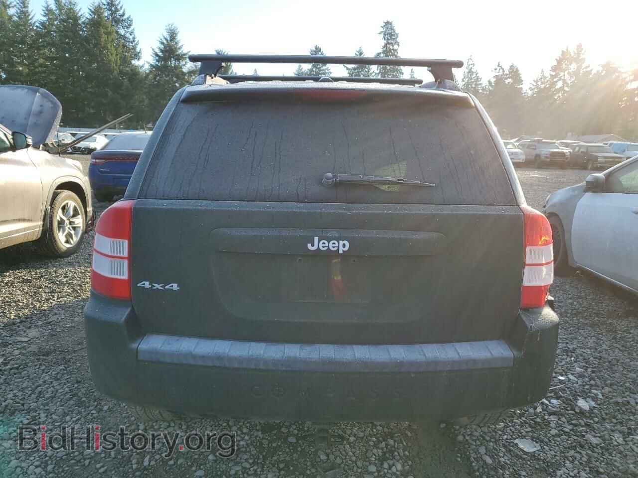 2010 JEEP COMPASS - VIN: 1J4NF1FB9AD643048 - Фото 6