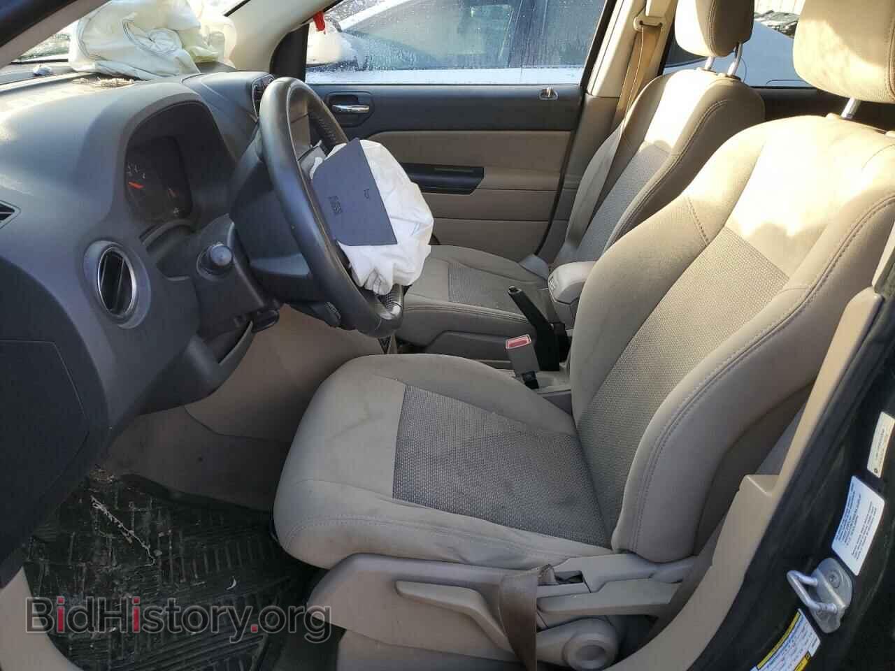 2010 JEEP COMPASS - VIN: 1J4NF1FB9AD643048 - Фото 7