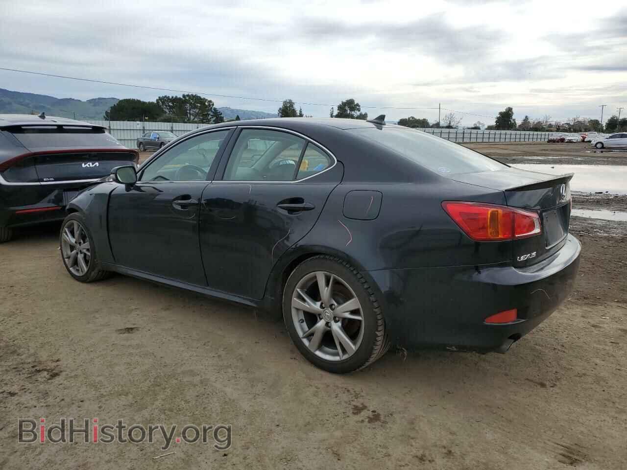 2010 LEXUS IS - VIN: JTHBE5C28A5025199 - Фото 2