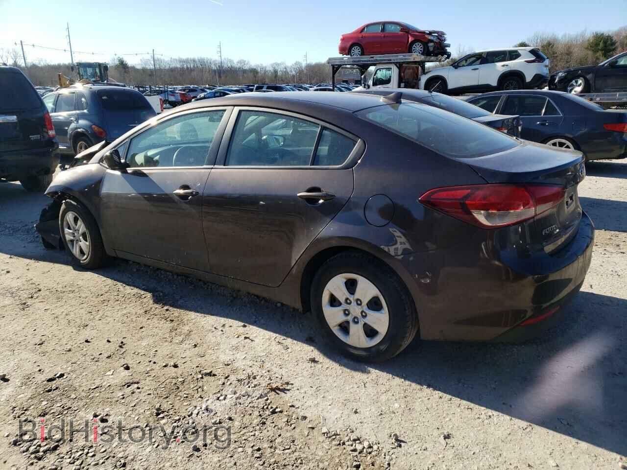 2017 KIA FORTE - VIN: 3KPFK4A73HE112656 - Фото 2