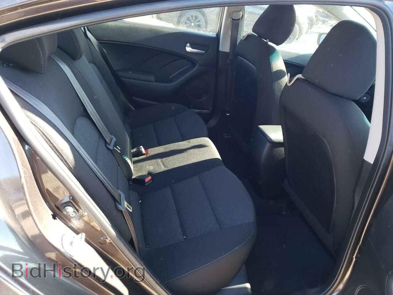 2017 KIA FORTE - VIN: 3KPFK4A73HE112656 - Фото 10