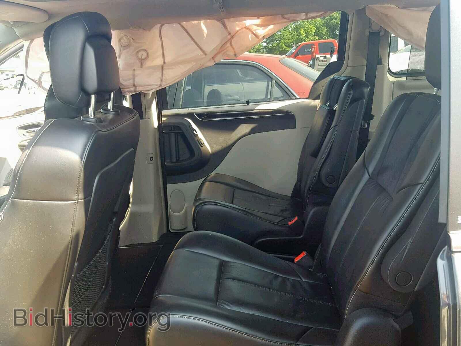 2011 CHRYSLER TOWN & COU - VIN: 2A4RR6DG2BR697729 - Фото 6