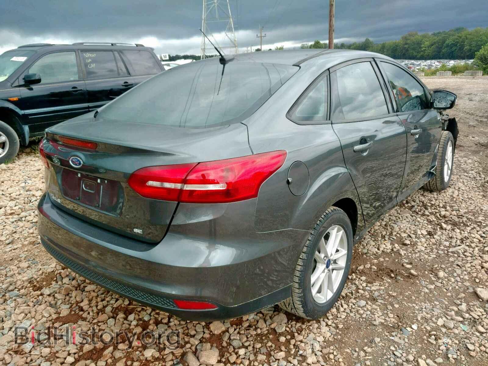 2017 FORD FOCUS SE - VIN: 1FADP3F28HL221174 - Фото 4