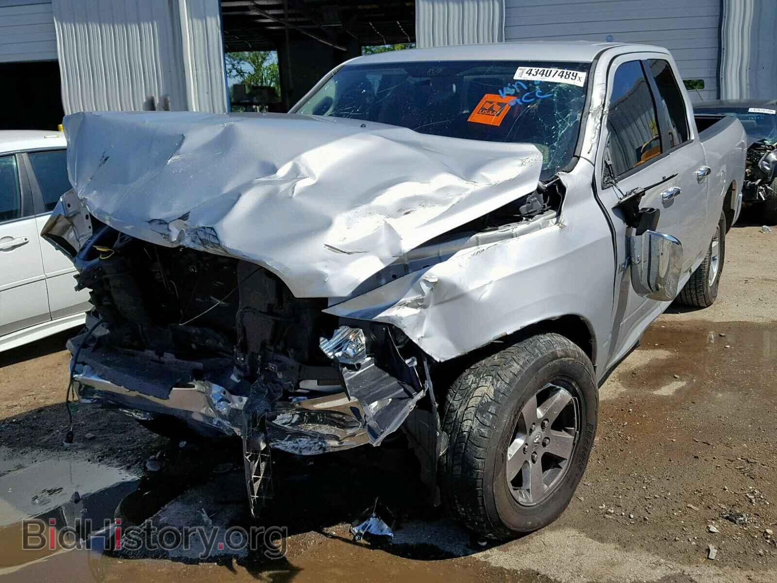 2011 DODGE RAM 1500 - VIN: 1D7RB1GP5BS692814 - Фото 2