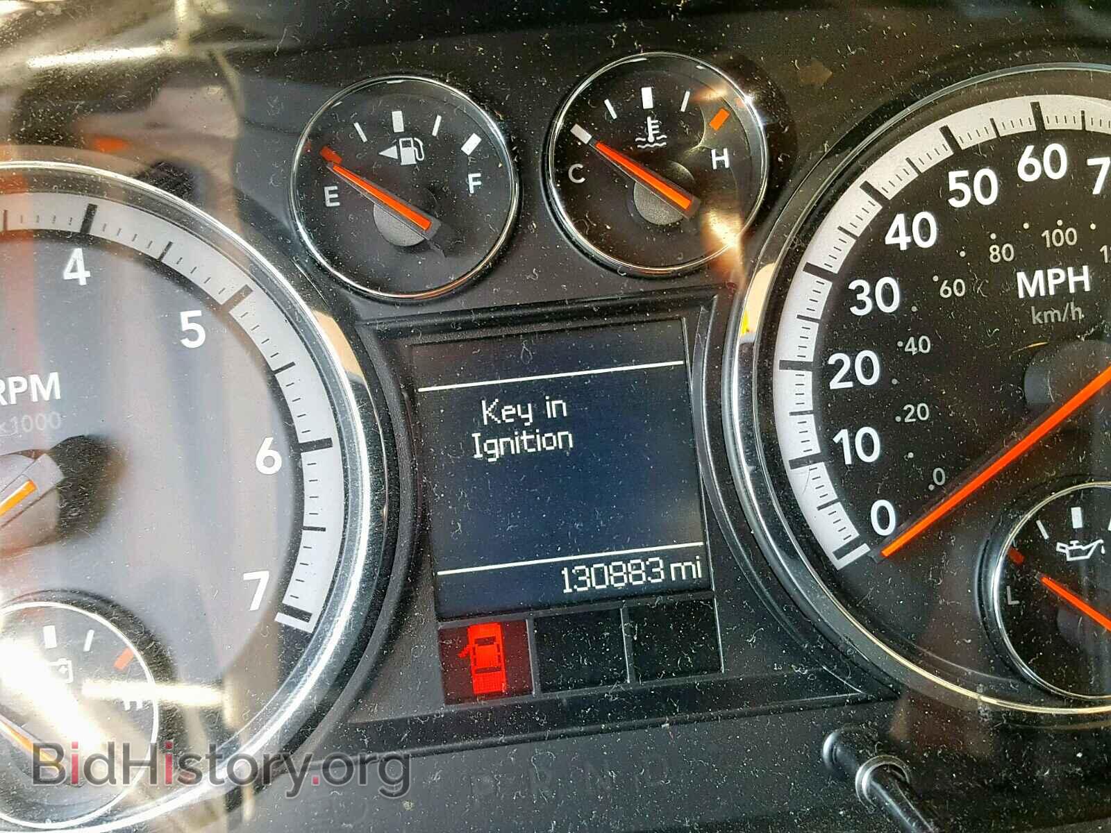 2011 DODGE RAM 1500 - VIN: 1D7RB1GP5BS692814 - Фото 8