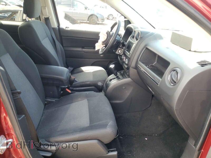 2012 Jeep COMPASS (VIN 1C4NJCEA0CD666519) — photo 5 of 10