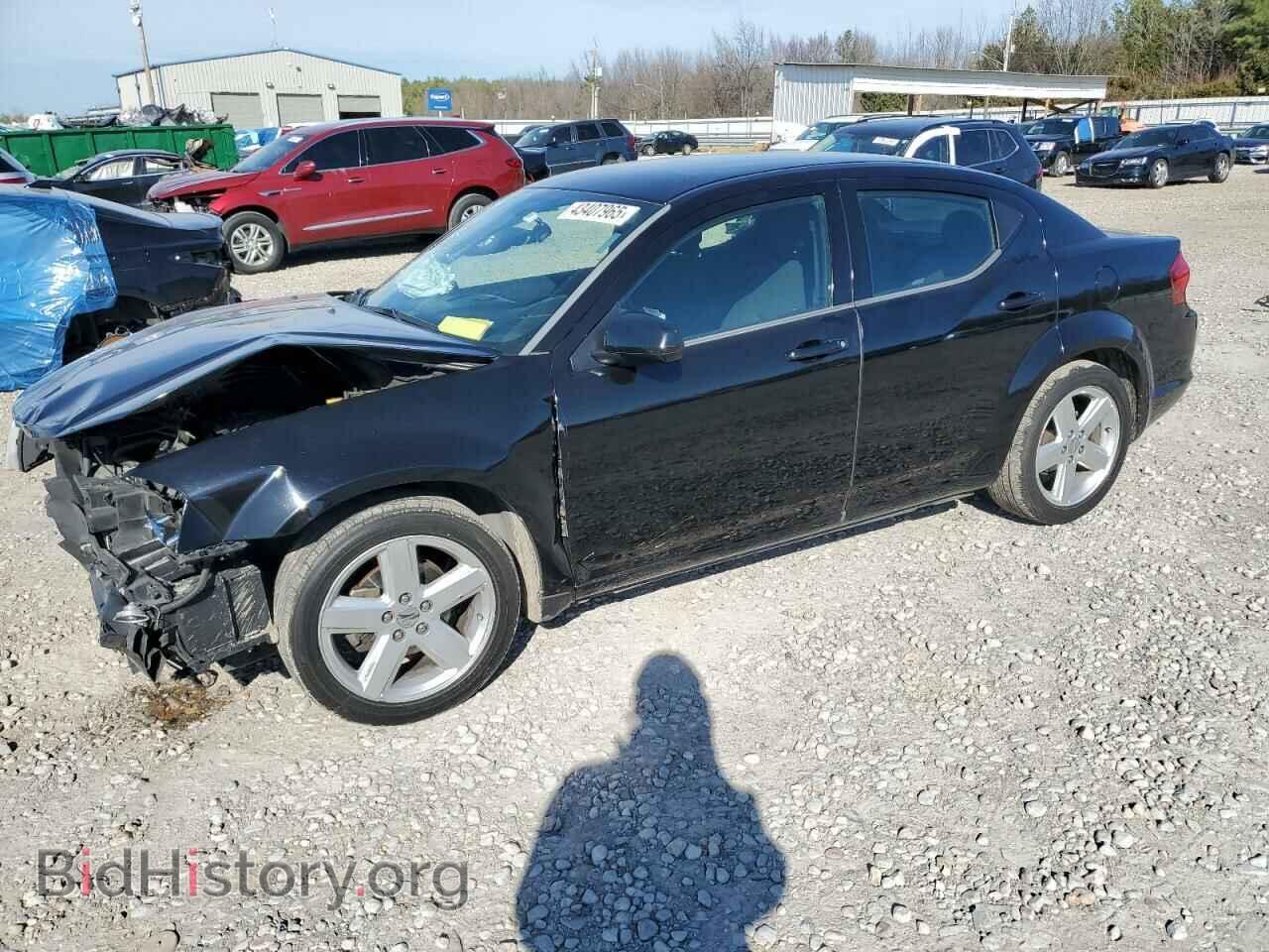 Photo 1B3BD1FB3BN560999 - DODGE AVENGER 2011