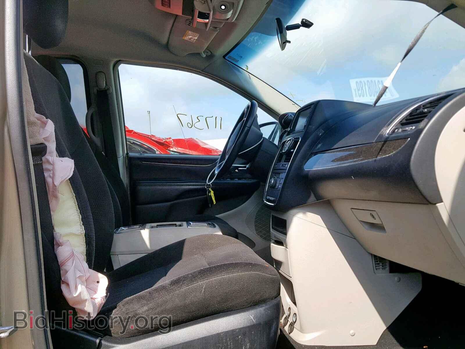 2011 CHRYSLER TOWN & COU - VIN: 2A4RR5DG9BR701687 - Фото 5