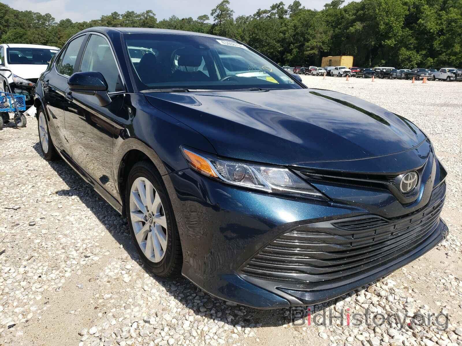 Photo 4T1B11HK9JU512539 - TOYOTA CAMRY 2018