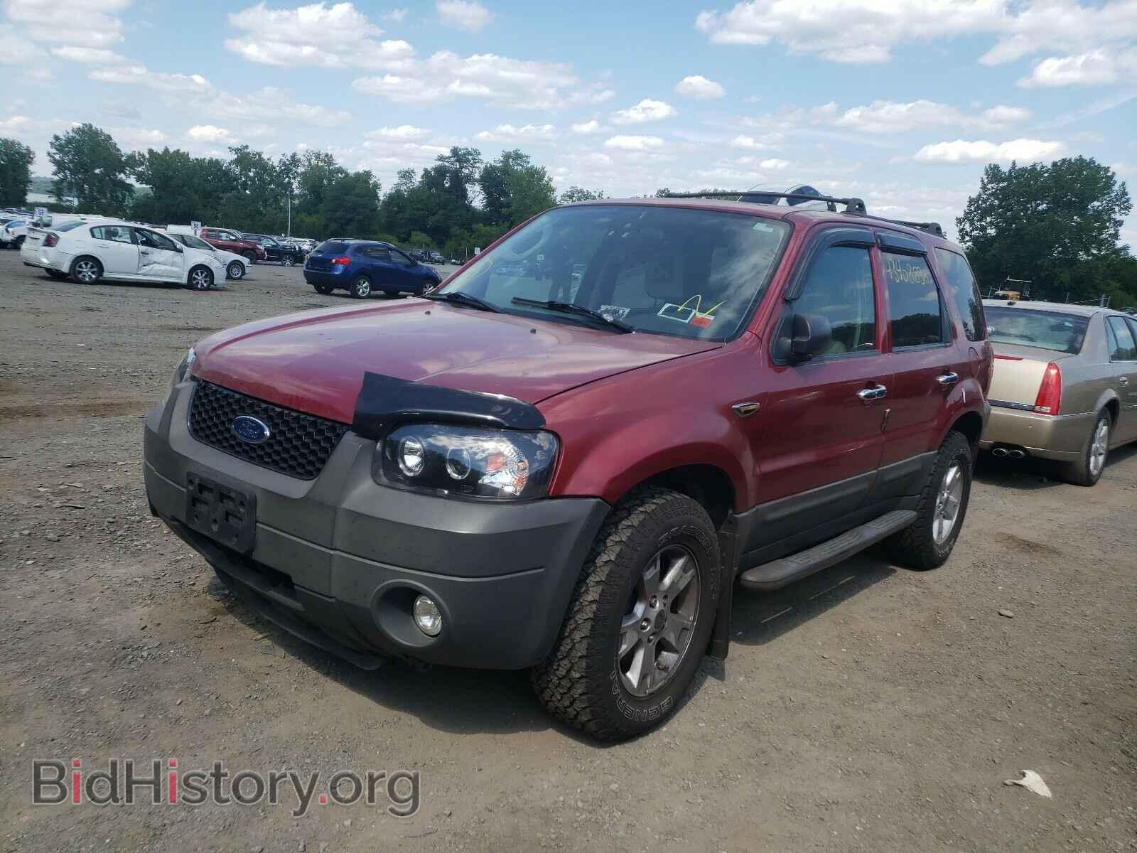2007 FORD ESCAPE - VIN: 1FMCU93107KA20513 - Фото 2