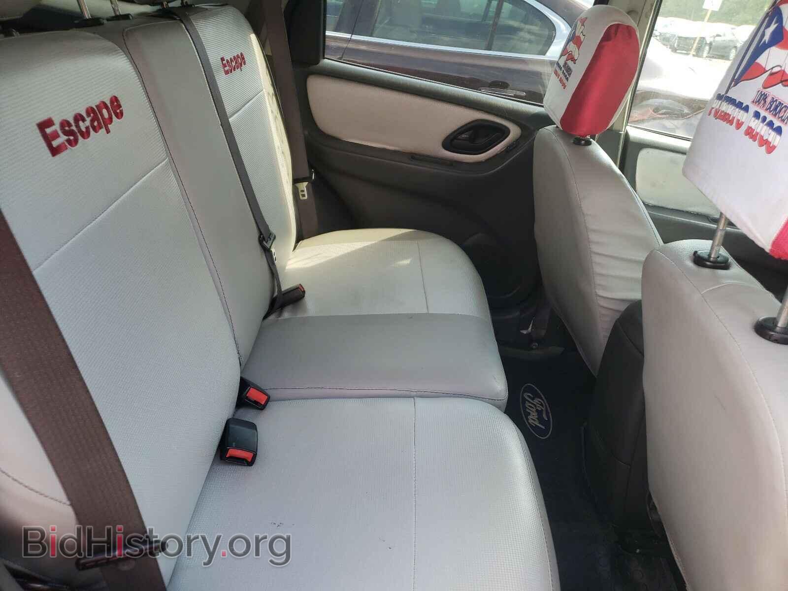 2007 FORD ESCAPE - VIN: 1FMCU93107KA20513 - Фото 6