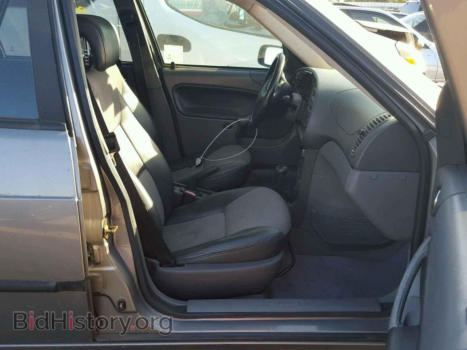 2002 SAAB 9 3 - VIN: YS3DF58K322015952 - Photo 5