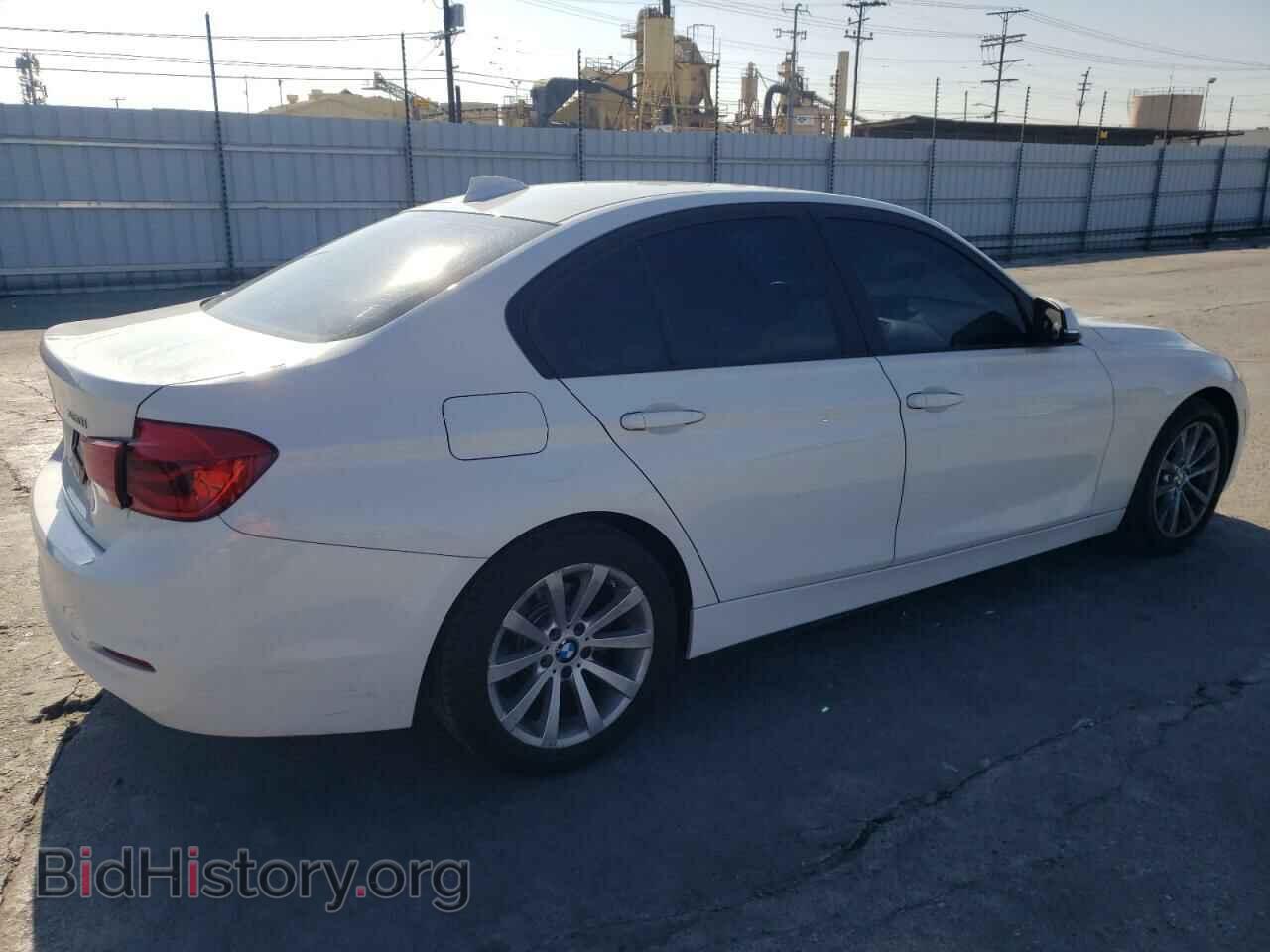 2018 BMW 3 SERIES - VIN: WBA8A9C54JAD27928 - Фото 3
