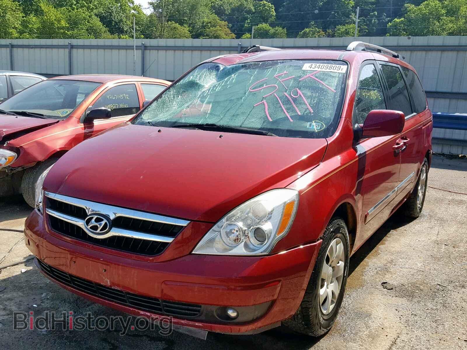 2007 HYUNDAI ENTOURAGE - VIN: KNDMC233676037037 - Фото 2