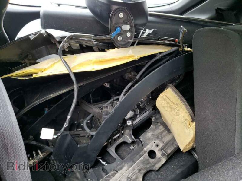 2019 Mitsubishi ECLIPSE (VIN JA4AT3AA2KZ015614) — photo 13 of 14