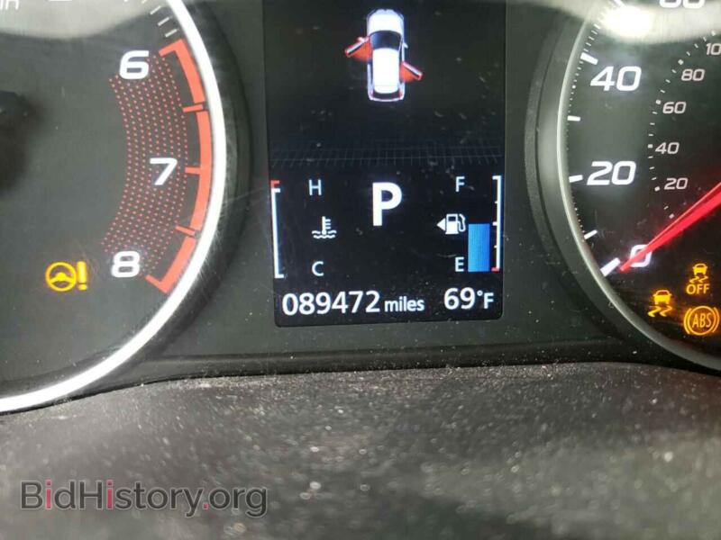2019 Mitsubishi ECLIPSE (VIN JA4AT3AA2KZ015614) — photo 9 of 14