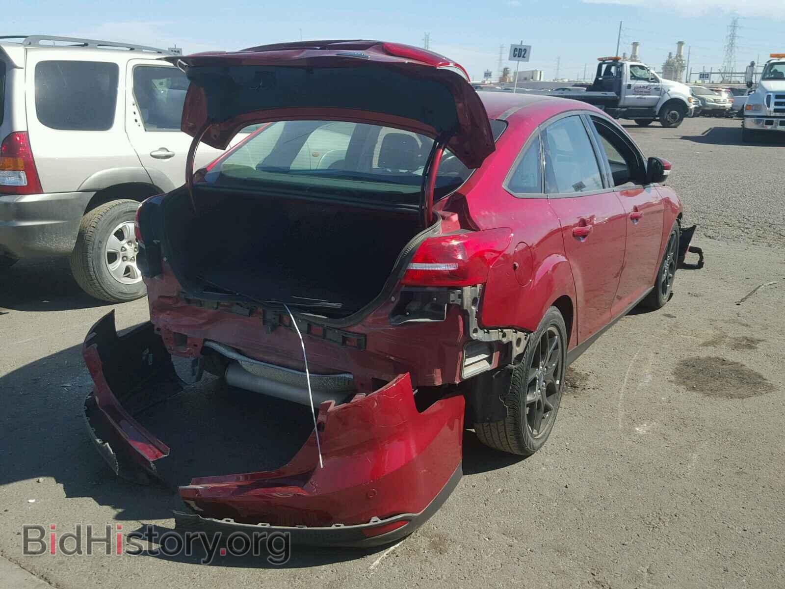 2016 FORD FOCUS - VIN: 1FADP3F2XGL286283 - Фото 4