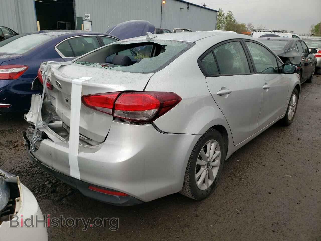 2017 KIA FORTE - VIN: 3KPFL4A72HE100284 - Фото 4