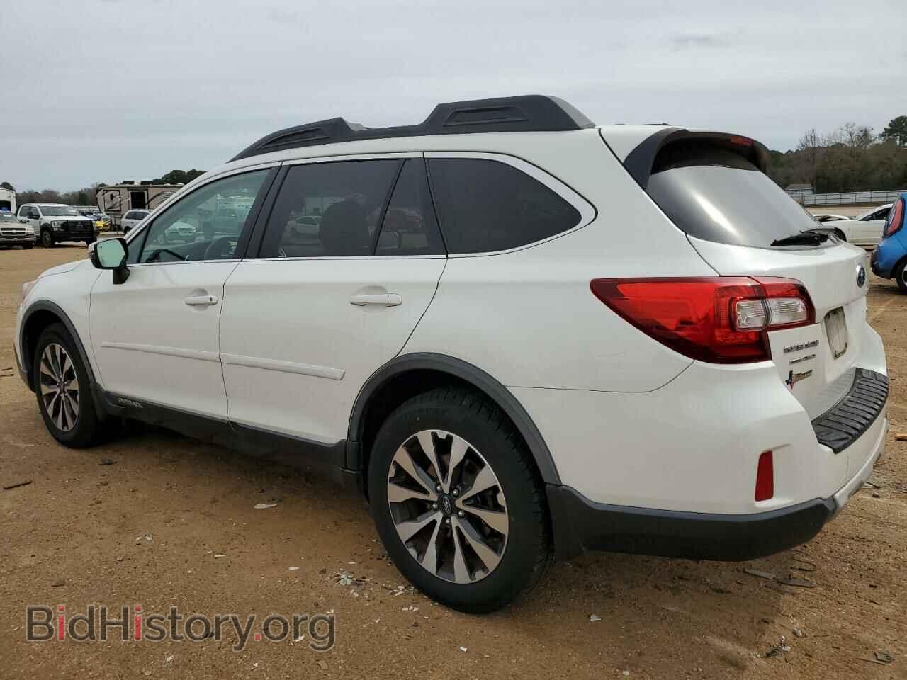 2015 SUBARU OUTBACK - VIN: 4S4BSBNC9F3292915 - Фото 2