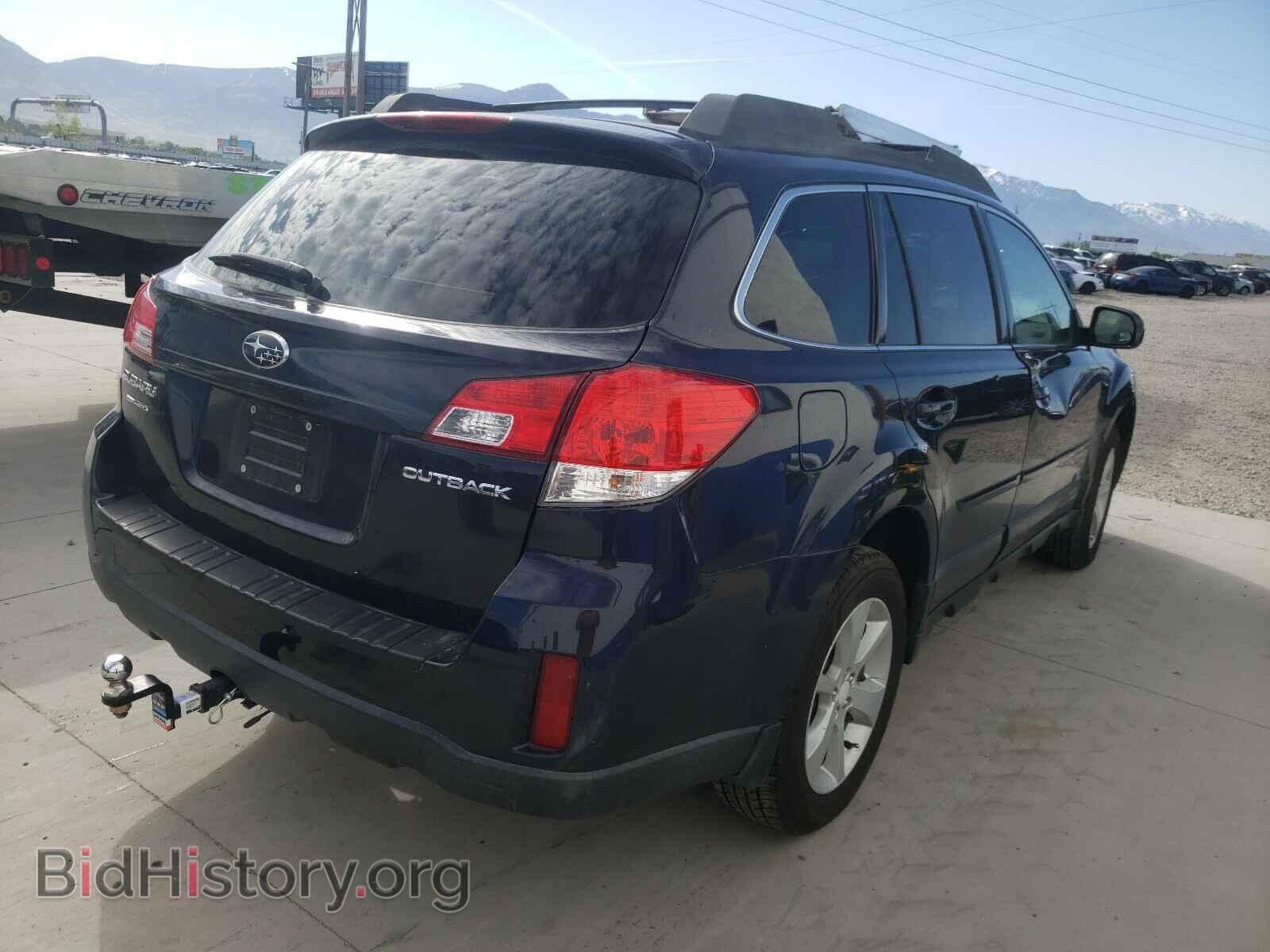 2013 SUBARU OUTBACK - VIN: 4S4BRCCC3D3302162 - Photo 4