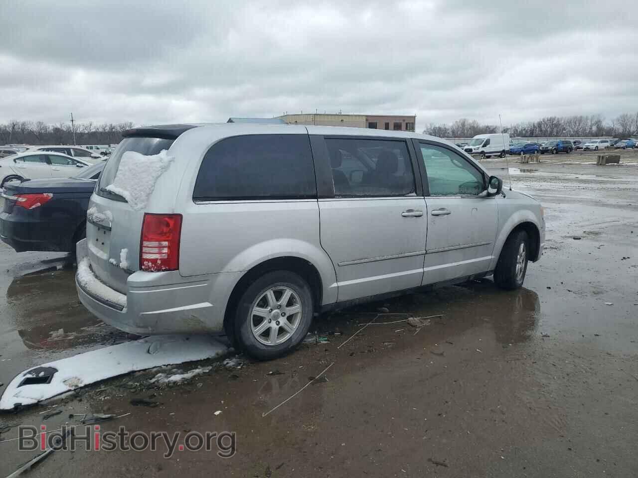 2010 CHRYSLER MINIVAN - VIN: 2A4RR2D16AR400254 - Photo 3
