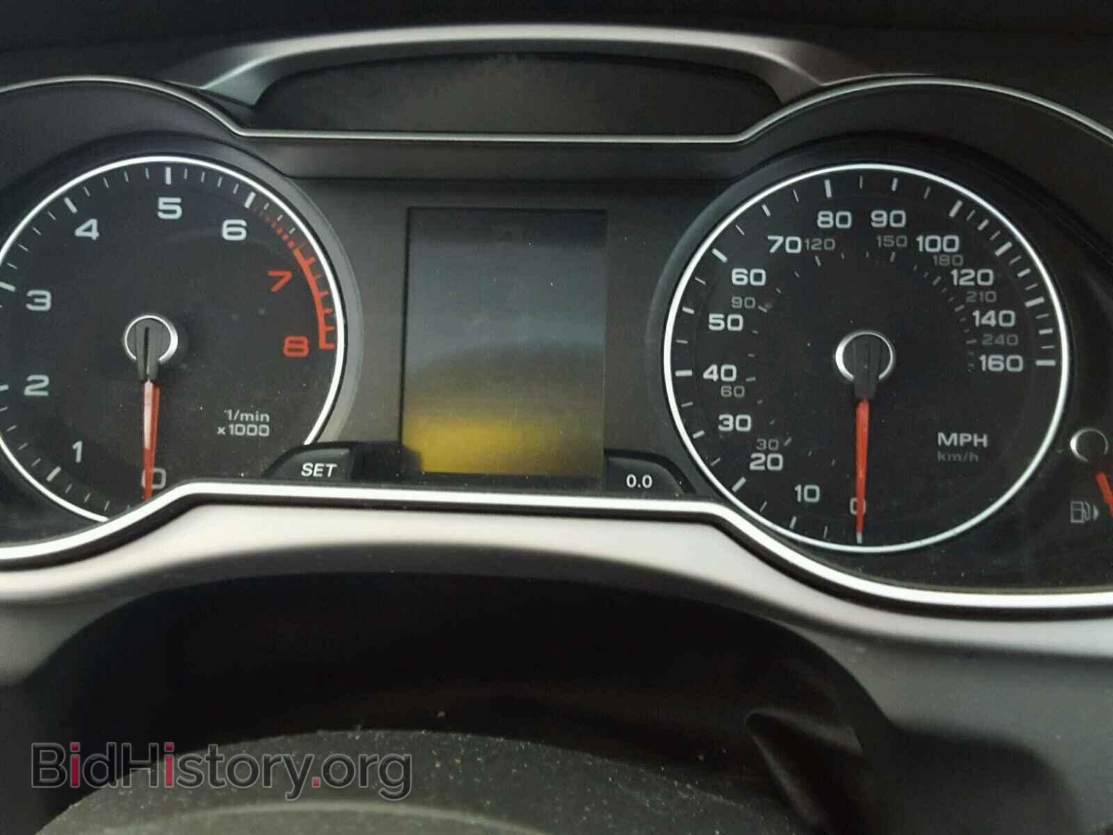 2013 AUDI A4 - VIN: WAUDFAFL5DN022105 - Фото 8