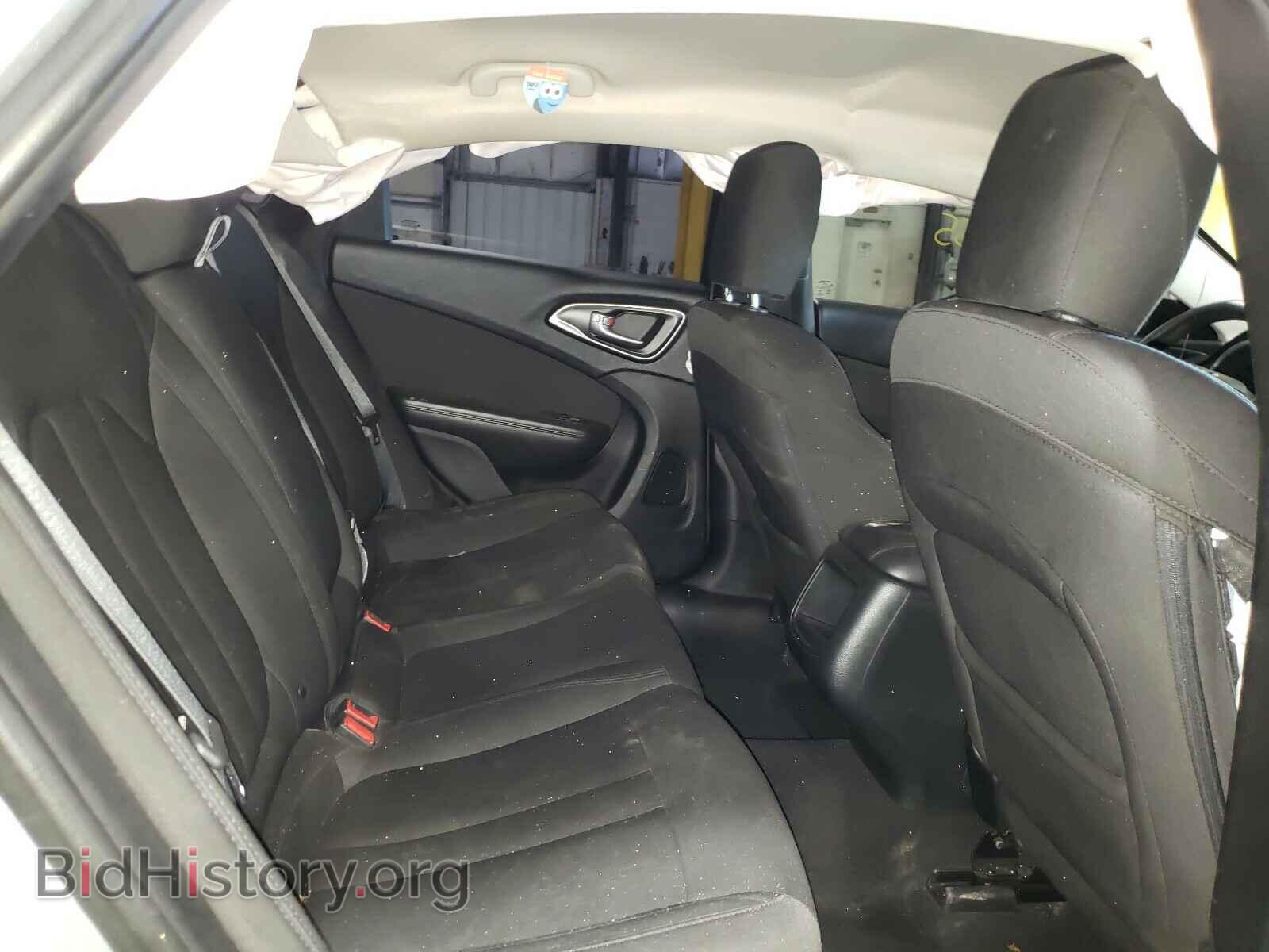 2015 CHRYSLER 200 - VIN: 1C3CCCAB9FN685587 - Фото 6