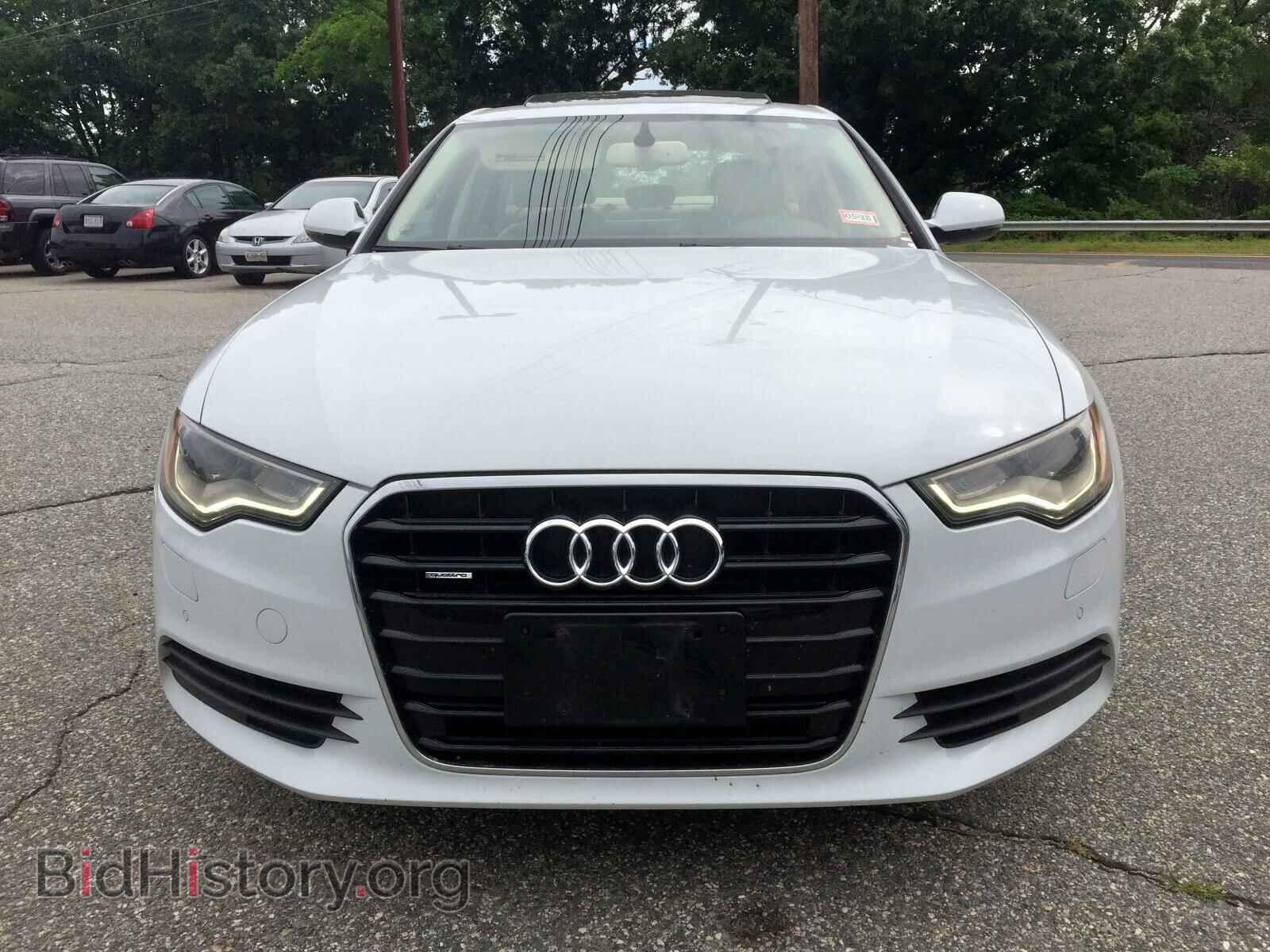 2013 AUDI A6 - VIN: WAUGGAFC2DN055198 - Фото 2