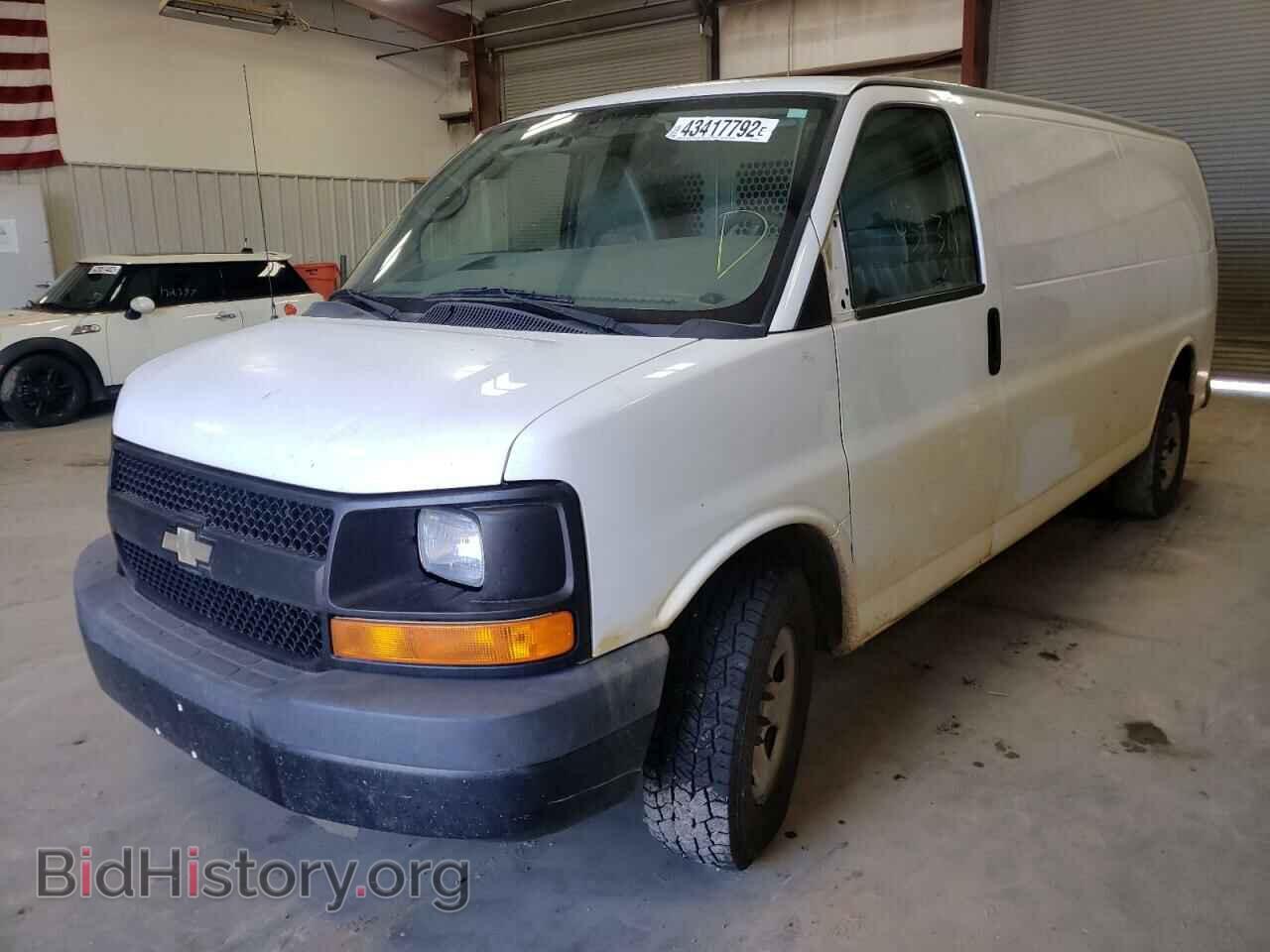 2013 CHEVROLET EXPRESS - VIN: 1GCWGGCA7D1100163 - Фото 2