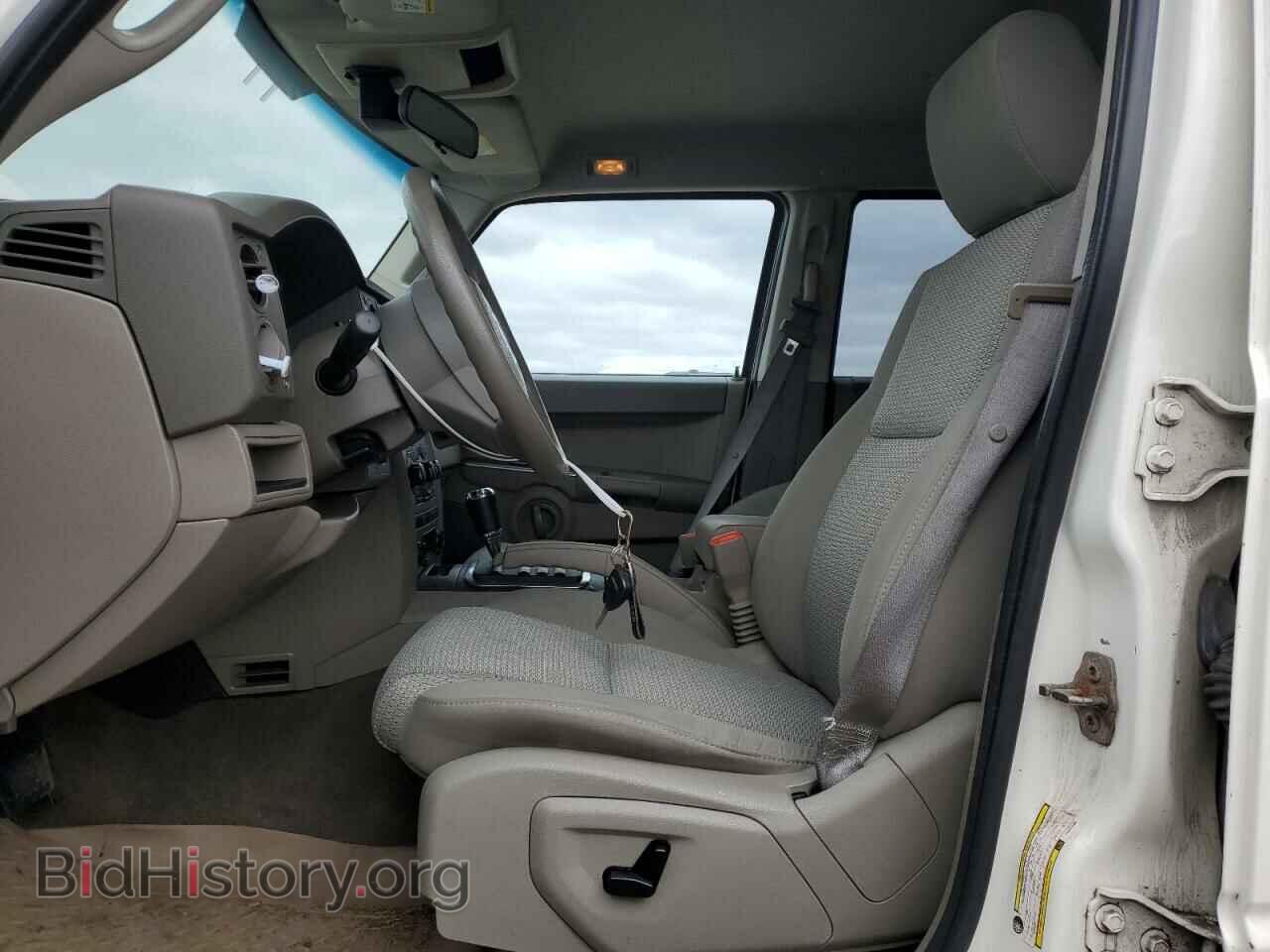 2007 JEEP COMMANDER - VIN: 1J8HG48K37C637509 - Фото 7