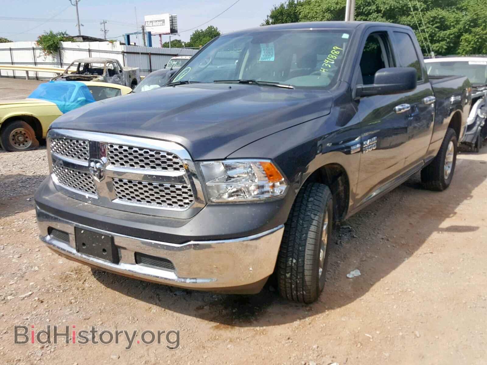 2018 RAM 1500 ST - VIN: 1C6RR7FT4JS343981 - Фото 2