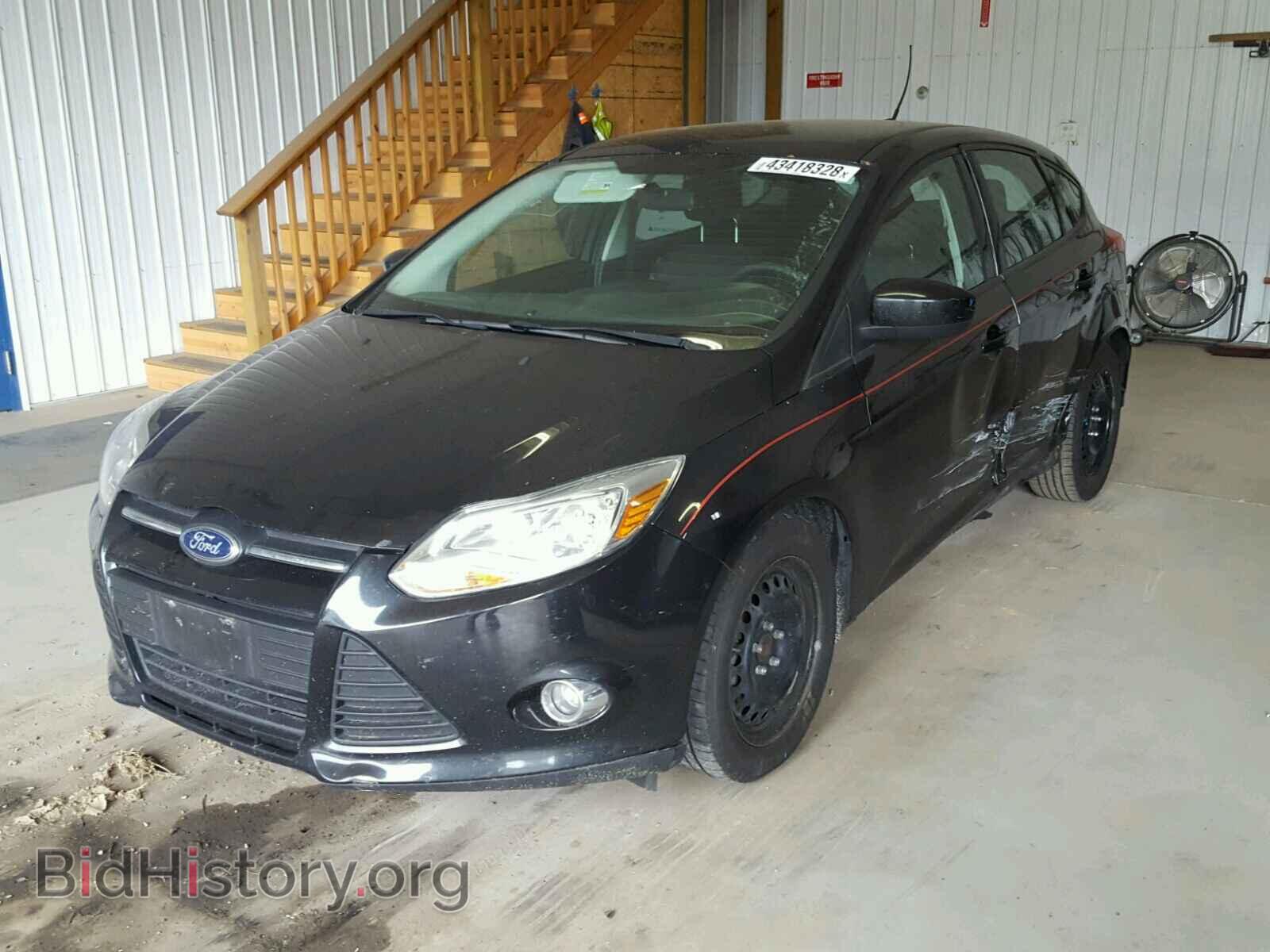 2012 Ford FOCUS (VIN 1FAHP3K26CL166241) — фото 2 из 10