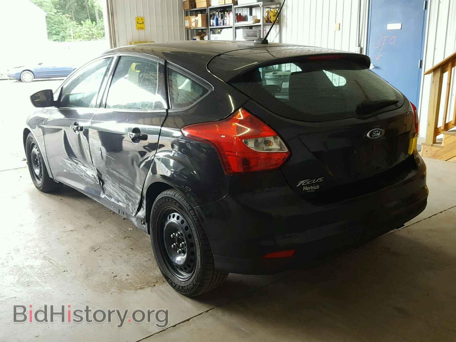 2012 Ford FOCUS (VIN 1FAHP3K26CL166241) — фото 3 из 10