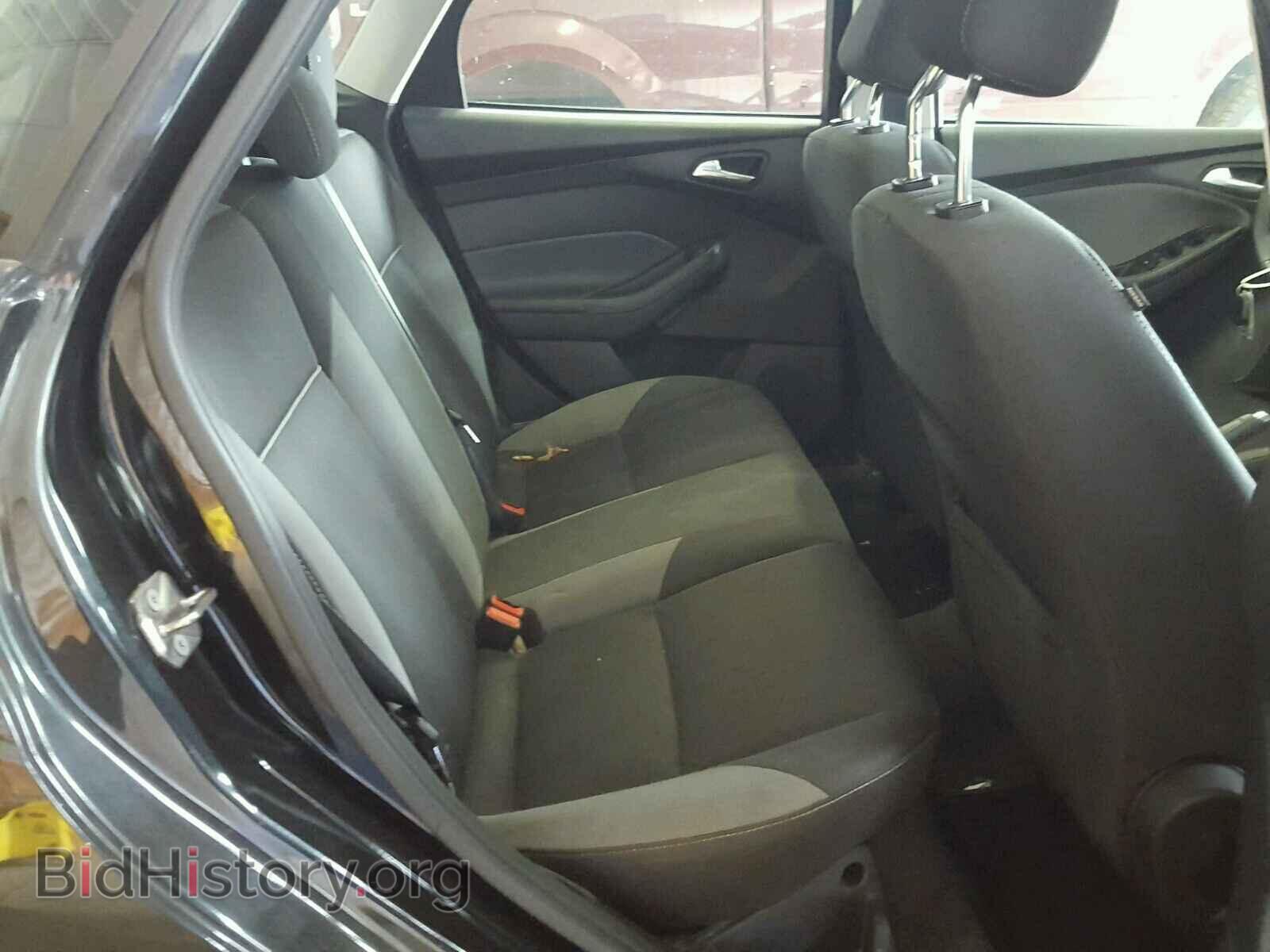 2012 Ford FOCUS (VIN 1FAHP3K26CL166241) — фото 6 из 10