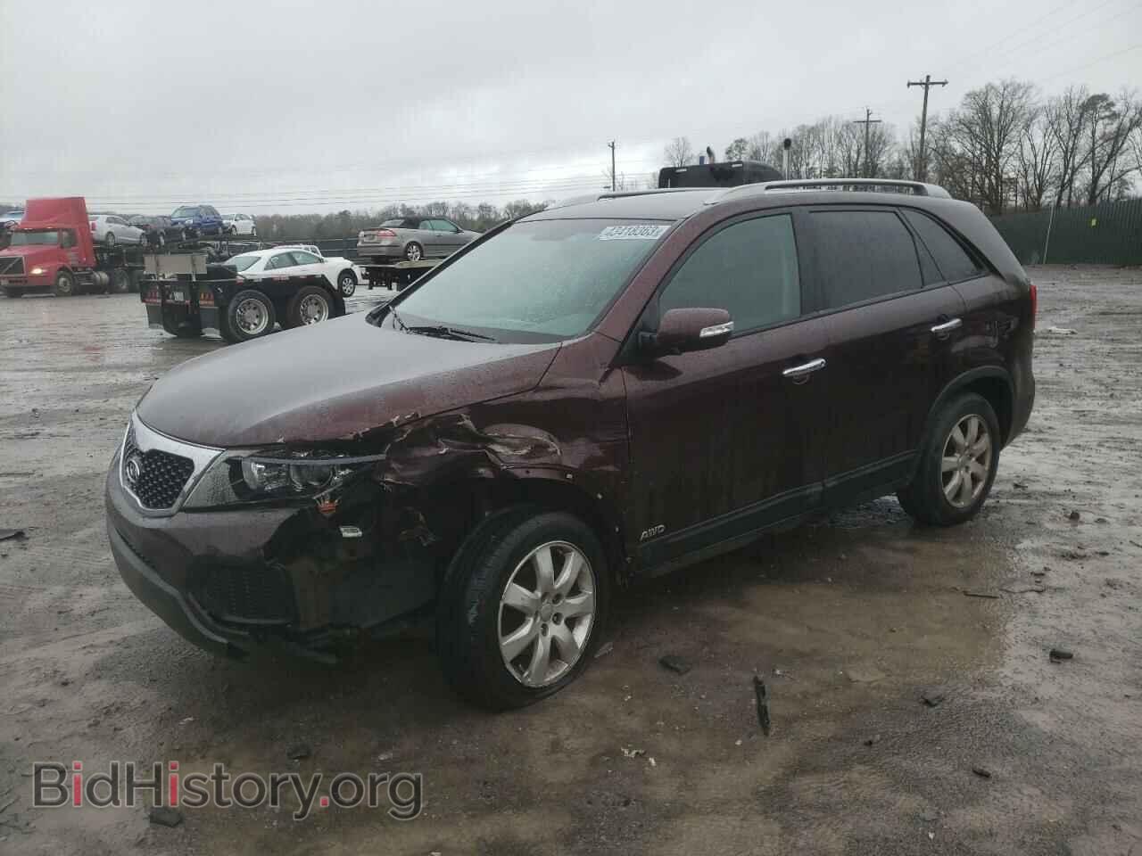 Photo 5XYKTDA28DG348703 - KIA SORENTO 2013