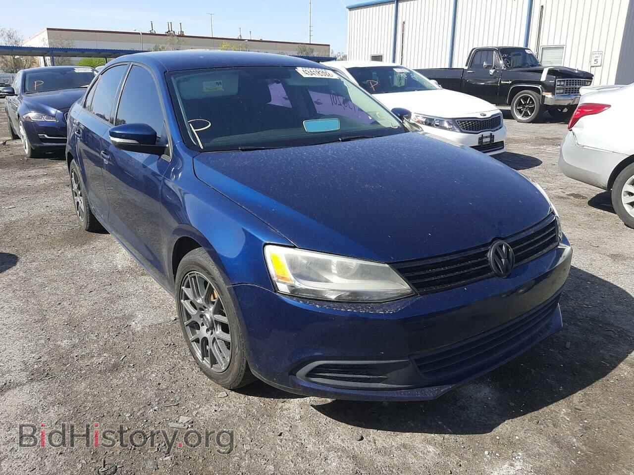 Фотография 3VWD17AJ8EM239991 - VOLKSWAGEN JETTA 2014