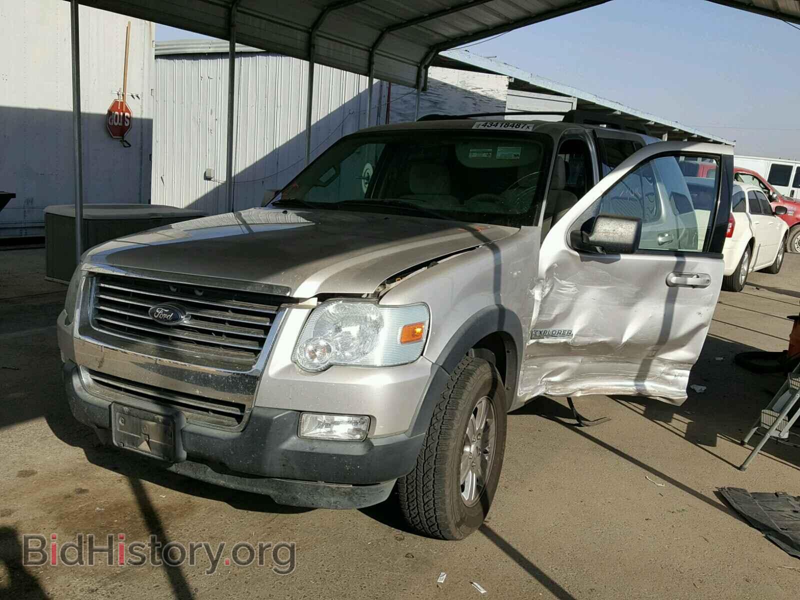 2007 FORD EXPLORER - VIN: 1FMEU63E57UB09265 - Photo 2