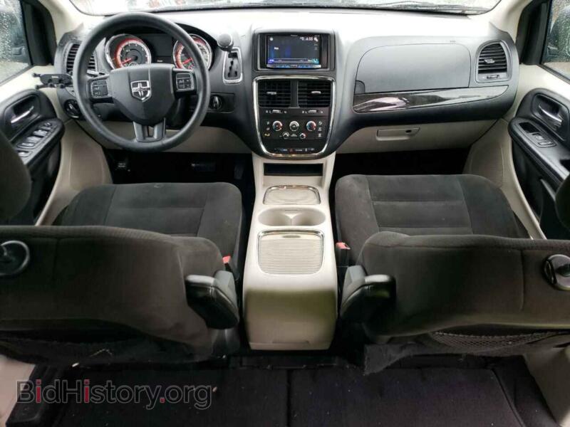 2015 Dodge CARAVAN (VIN 2C4RDGCG8FR631655) — photo 8 of 12