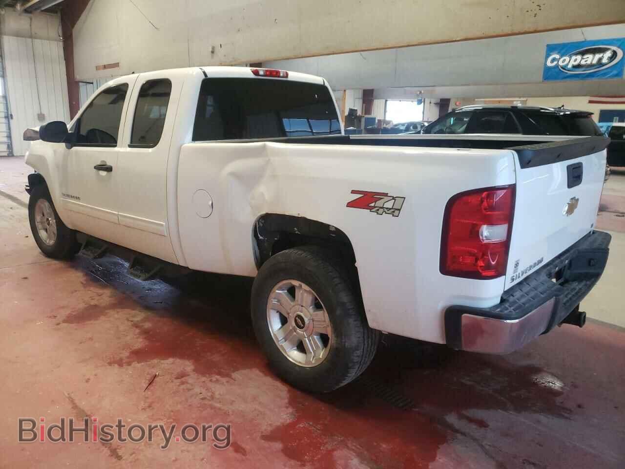 2013 CHEVROLET SILVERADO - VIN: 1GCRKSE72DZ305004 - Фото 2
