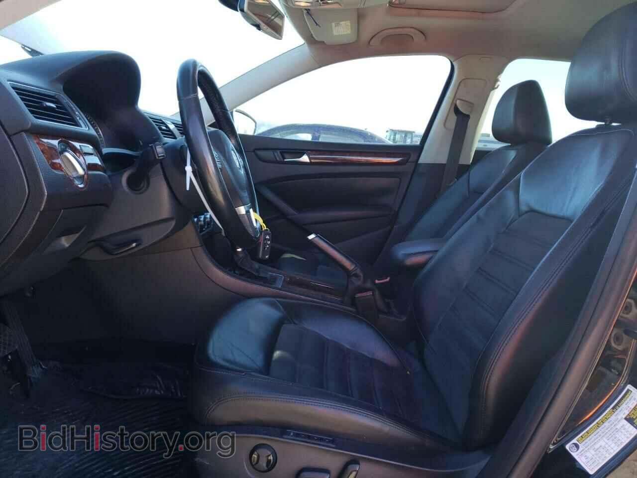 2012 VOLKSWAGEN PASSAT - VIN: 1VWCM7A32CC010600 - Фото 7