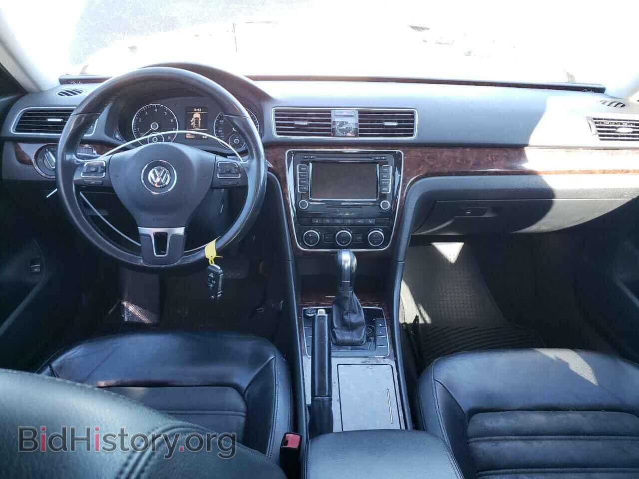 2012 VOLKSWAGEN PASSAT - VIN: 1VWCM7A32CC010600 - Фото 8