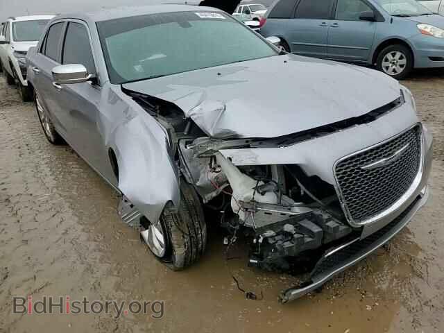 2018 CHRYSLER 300 - VIN: 2C3CCAKG4JH137786 - Фото 11