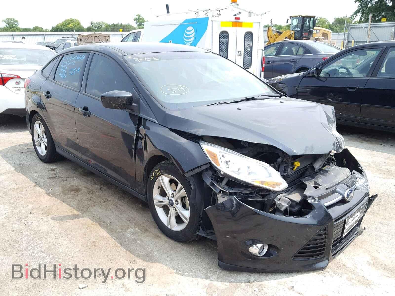 Photo 1FAHP3F2XCL450661 - FORD FOCUS 2012