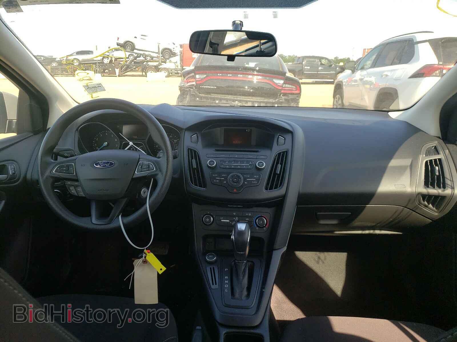 2016 FORD FOCUS - VIN: 1FADP3F25GL371631 - Фото 9