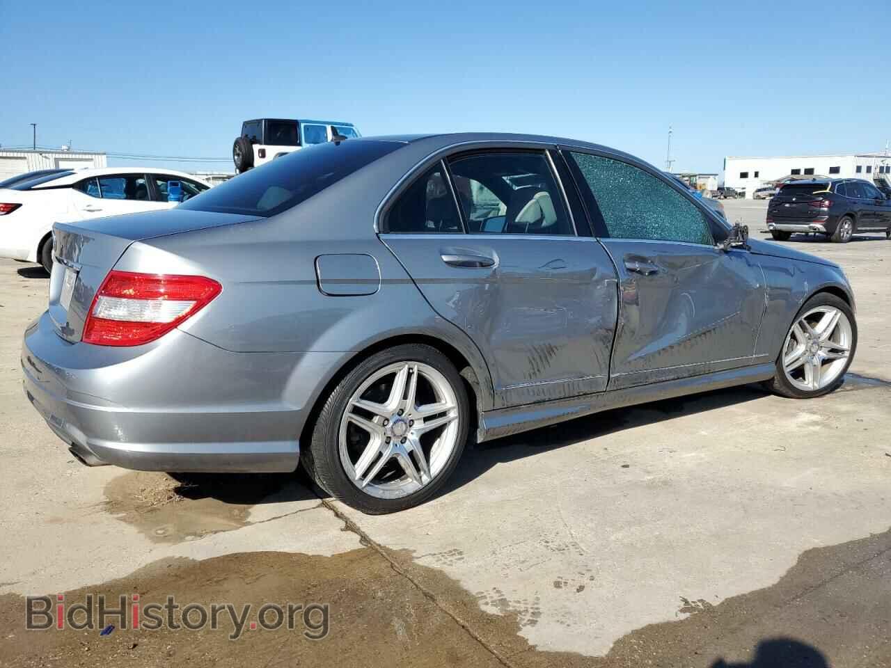 2011 MERCEDES-BENZ C-CLASS - VIN: WDDGF5EB2BF636798 - Фото 3